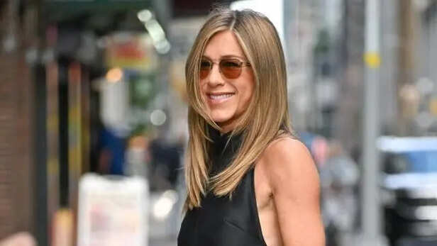 X| @YahooEnt| Aniston turns to hypnosis to heal past heartbreak