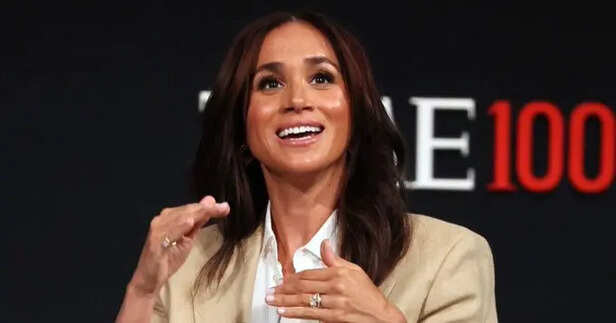 X| @Daily_Express| Markle’s tour style sparks commercial debate