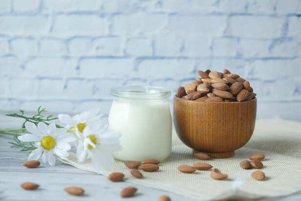 A fresh start with soaked almonds