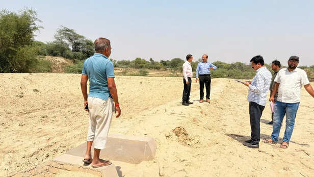 सिंचाई, जल संरक्षण और खेती में आत्मनिर्भर बनने में मदद