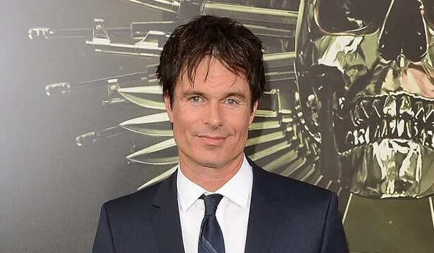 X| @DEADLINE| Final post of Patrick Muldoon leaves fans emotional