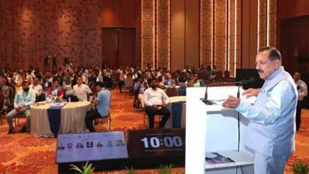 परमाणु ऊर्जा और अंतरिक्ष राज्य मंत्री डॉ. जितेंद्र सिंह