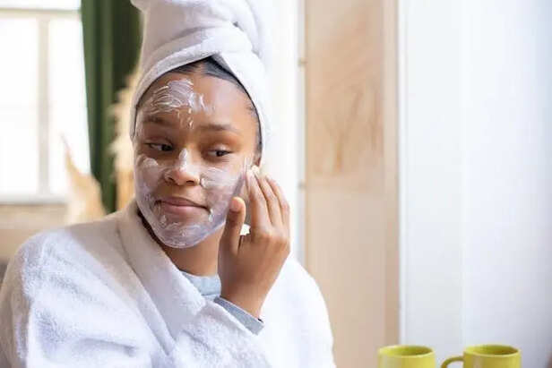 Giving Skin Rest                            (Image Credit:Pexels)