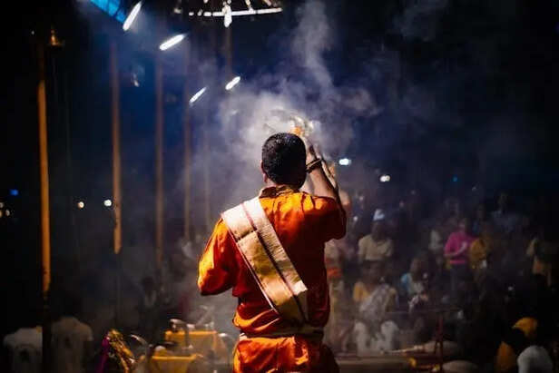 Powerful Chanting                     (Image Credit:Pexels)