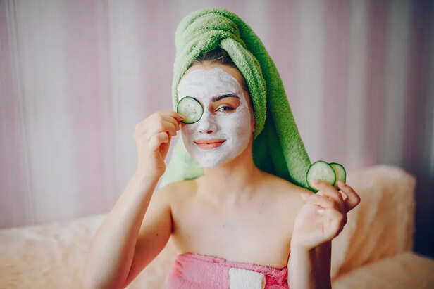 Natural face mask              (Image Credit:Freepik)