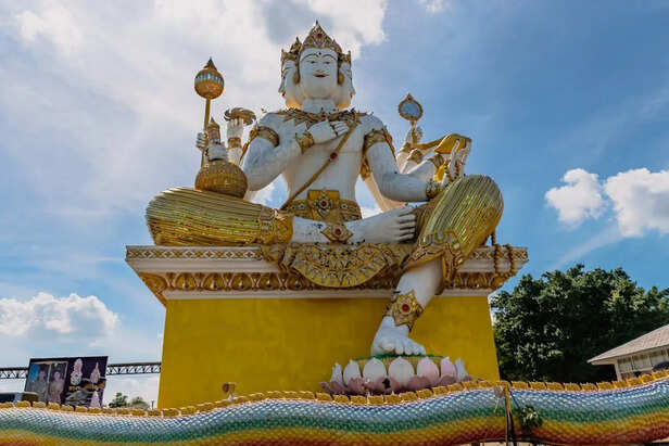 Brahma statue at Wat Saman Rattanaram, Thailand