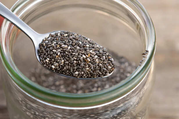 Chia Seeds Mask                (Image Credit:Freepik)