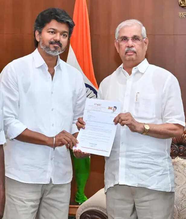 Tamil Nadu: Left parties, VCK hold key as DMK weighs support formula for AIADMK
