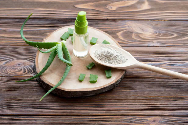 Fresh Aloe Vera and Coconut Oil Mixture