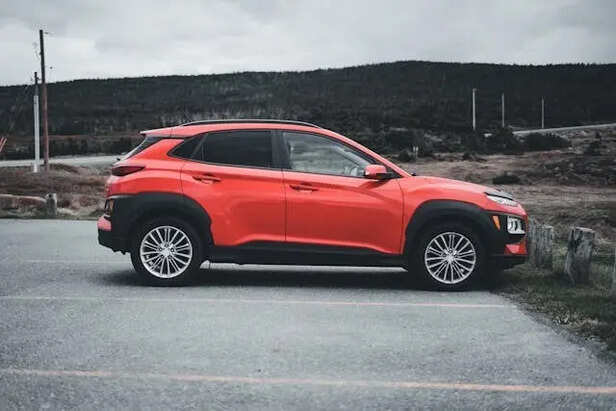 SUV car                (Image Credit:Pexels)