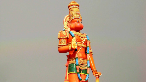Lord Hanuman Statue at Hanuman Murti at Carapichaima | Facebook - @Worldwide Hindu Temples Om