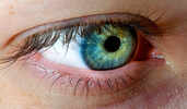 5 Silent Eye Warning Signs You Should Never Ignore