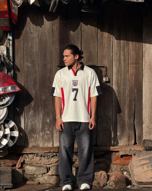 shopfootball | National jersey with a solid pair of jeans