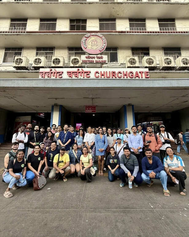 ​One click on a random street and say cheese! The rise of photo walks among youngsters 