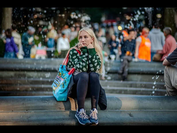 <br>Alone in the Crowd