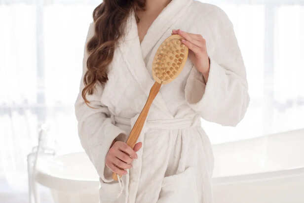Traditional Dry Brushing Ritual