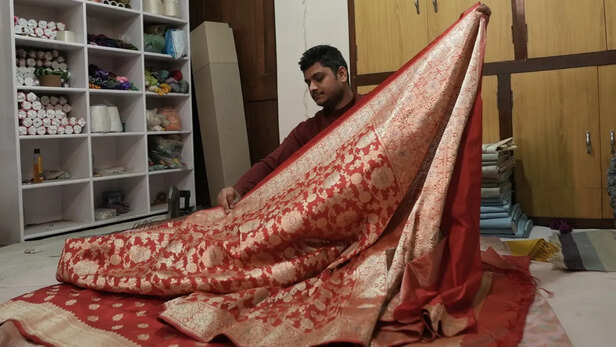 बनारसी सिल्क साड़ी