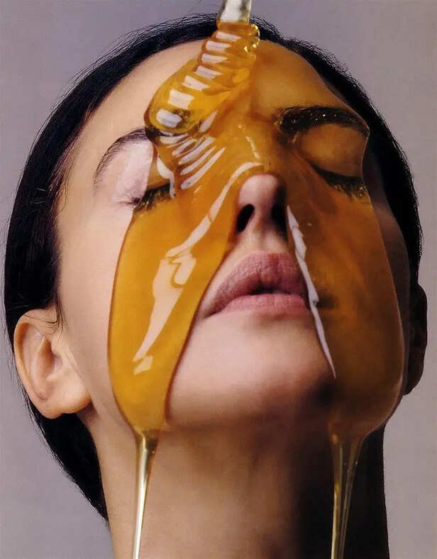 From Kitchen to Vanity: Natural Ingredients Perfect for the No-Makeup Makeup Look 