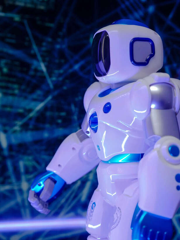 Pexels | Why More Gen Z Users Are Choosing Less AI and More Control