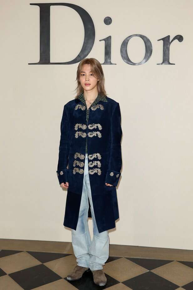X/@VogueFrance | Wearing a blue velvet jacket with regal embroidery, Jimin's ethereal appearance grabbed the show.
