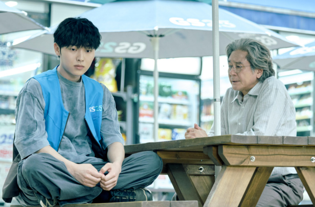 Netflix | Although marketed as a mystery thriller, Notes from the Last Row is ultimately a story about obsession.