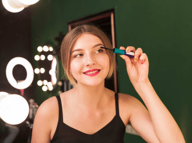 Makeup for Almond-Shaped Eyes