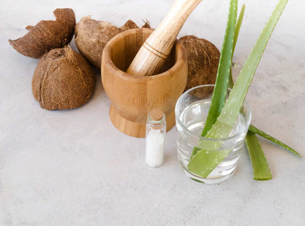 Coconut Oil and Aloe Vera Hair Mask