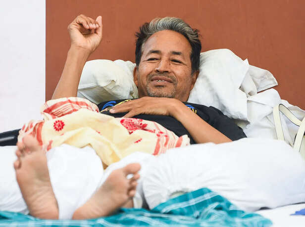 Environmentalist Sonam Wangchuk on the 20th day of his ...