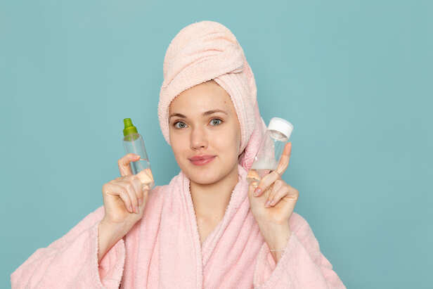 Simple Skincare Habits That Make a Difference