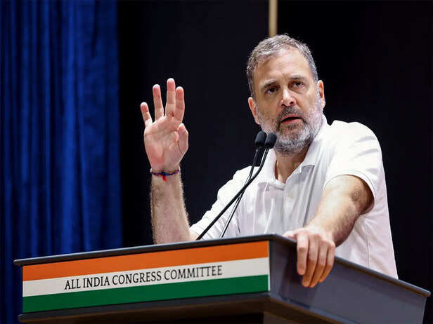 Congress Reflects On Past Political Lessons