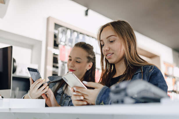 User buying new phones