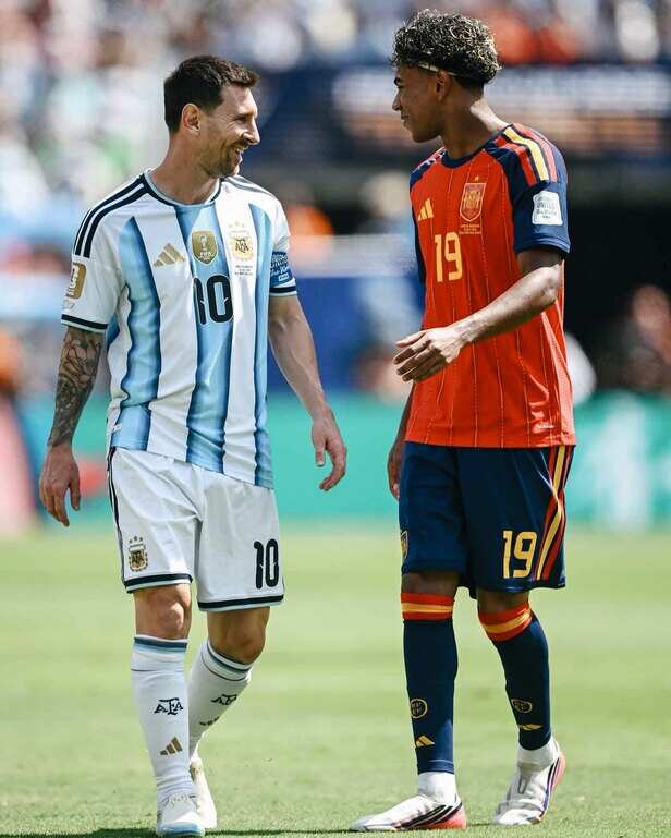 Instagram/lamineyamal | Lamine Yamal shared a memorable moment with Argentina legend Lionel Messi.