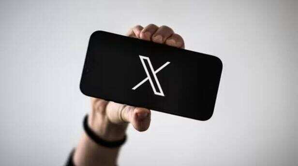 X | From bizarre challenges to seemingly random phrases, X becomes a place to turn everything into a trend.