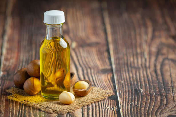 Jojoba and Grapeseed oil for oily scalp