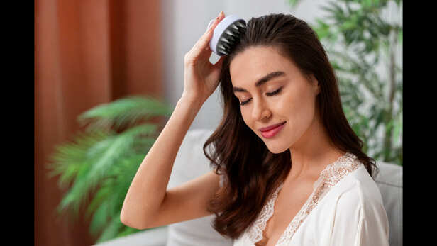 Preparing Hair for a Scalp Massage