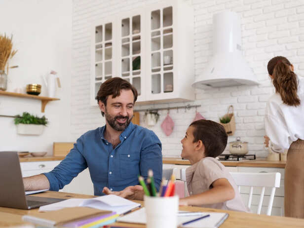 Parent Staying Calm During a Busy Family Moment