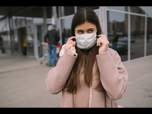 Face Exposed to Urban Pollution