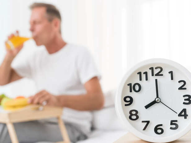 Overnight Time-Restricted Eating Schedule