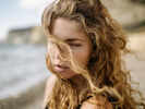 Does Weather Really Change Your Hair? Find Out Why It Happens
