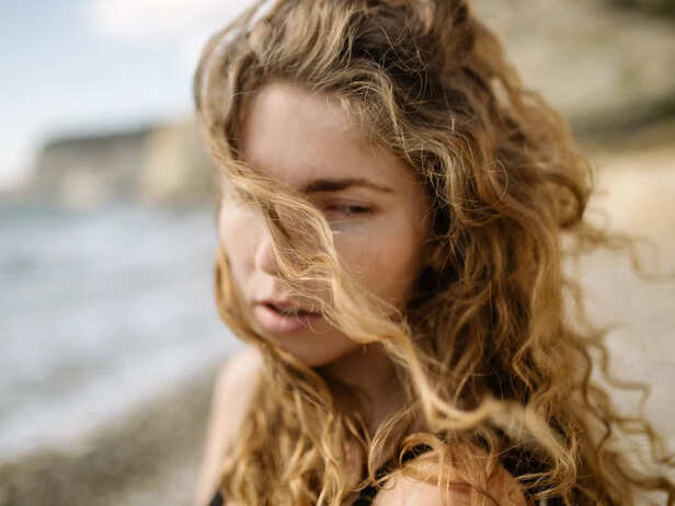 Why Your Hair Hates Humidity<br>