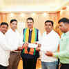 Pune cooperative credit society donates ₹3 lakh to Maharashtra CM Relief Fund