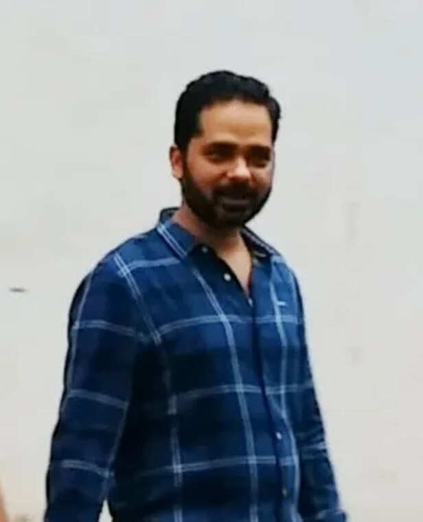 NIKHIL.jpg