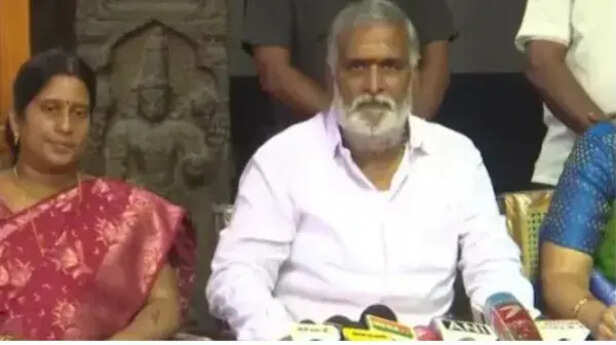 Minister Shekhar Babu.jpg