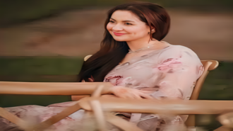 हनिया पर अश्लीलता फैलाने का आरोप