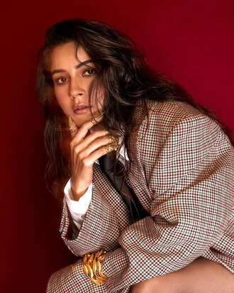  Shehnaaz Gill )