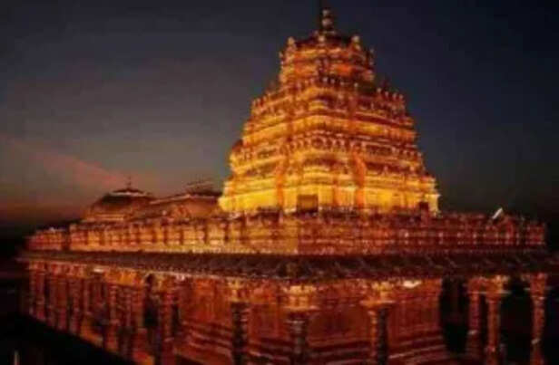 lakshmi_narayani_golden_temple1_5256633-m