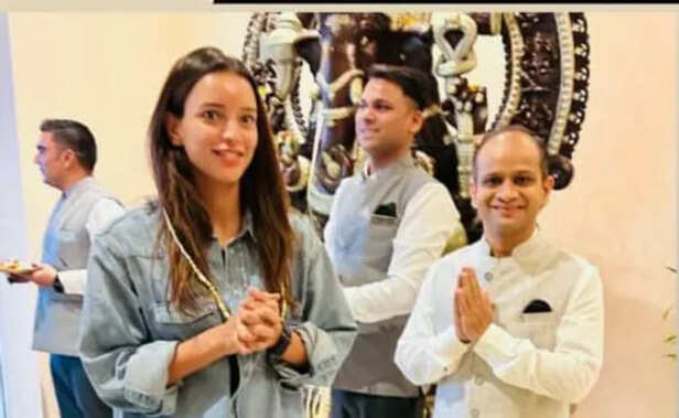 यहां कई फिल्मों और सीरियलों की शूटिंग हो चुकी है. फिल्मी दुनिया के कई कलाकार और डायरेक्टर प्रोड्यूसर यहां आते रहते हैं और शूटिंग के लिए जगह देखकर सीरियल और फिल्मों की शूटिंग करते हैं.