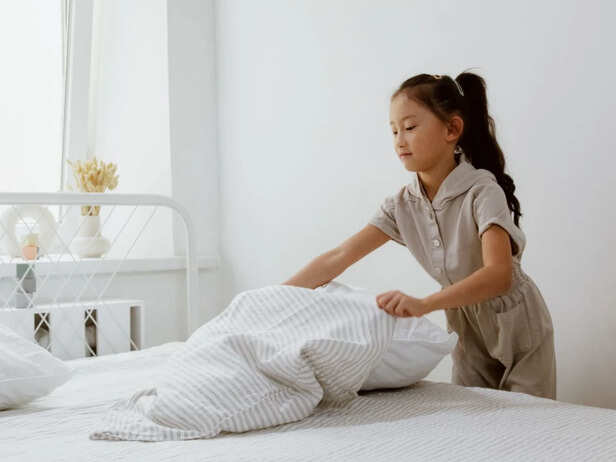 The Child Who Never Asks for Help<br>
