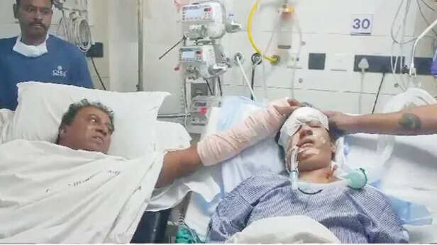 पति ने आखिरी बार पत्नी की मांग में भरा सिंदूर, थामा हाथ, बहते रहे आंसू,  रुला देगी कहानी - samriddhi samachar
