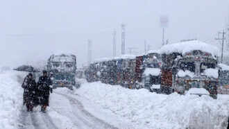 srinagar-sixteen